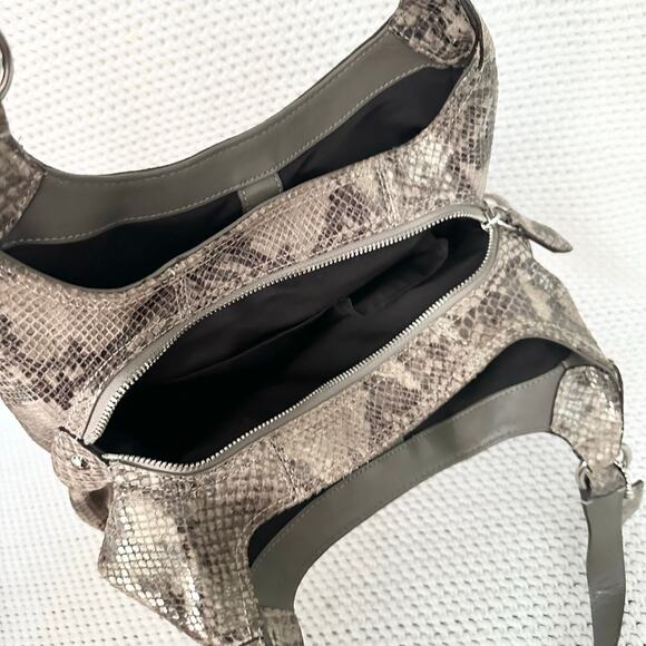 Coach Maggie Python Madison Embossed Leather Beige Grey Snake Shoulder Bag Hobo - Picture 8 of 10